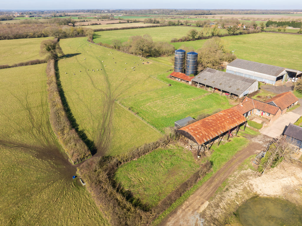 Cheriton Cottage, Hethel Road, Wreningham, Norwich, Norfolk, NR16 1BE